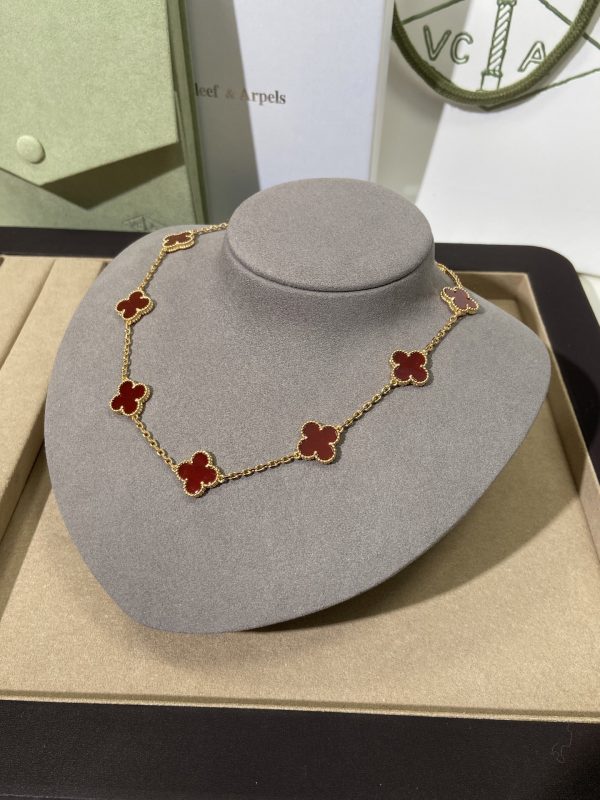 Luxury Inspired Jewelry Vintage Alhambra 10 Motifs Carnelian Necklace - Image 6