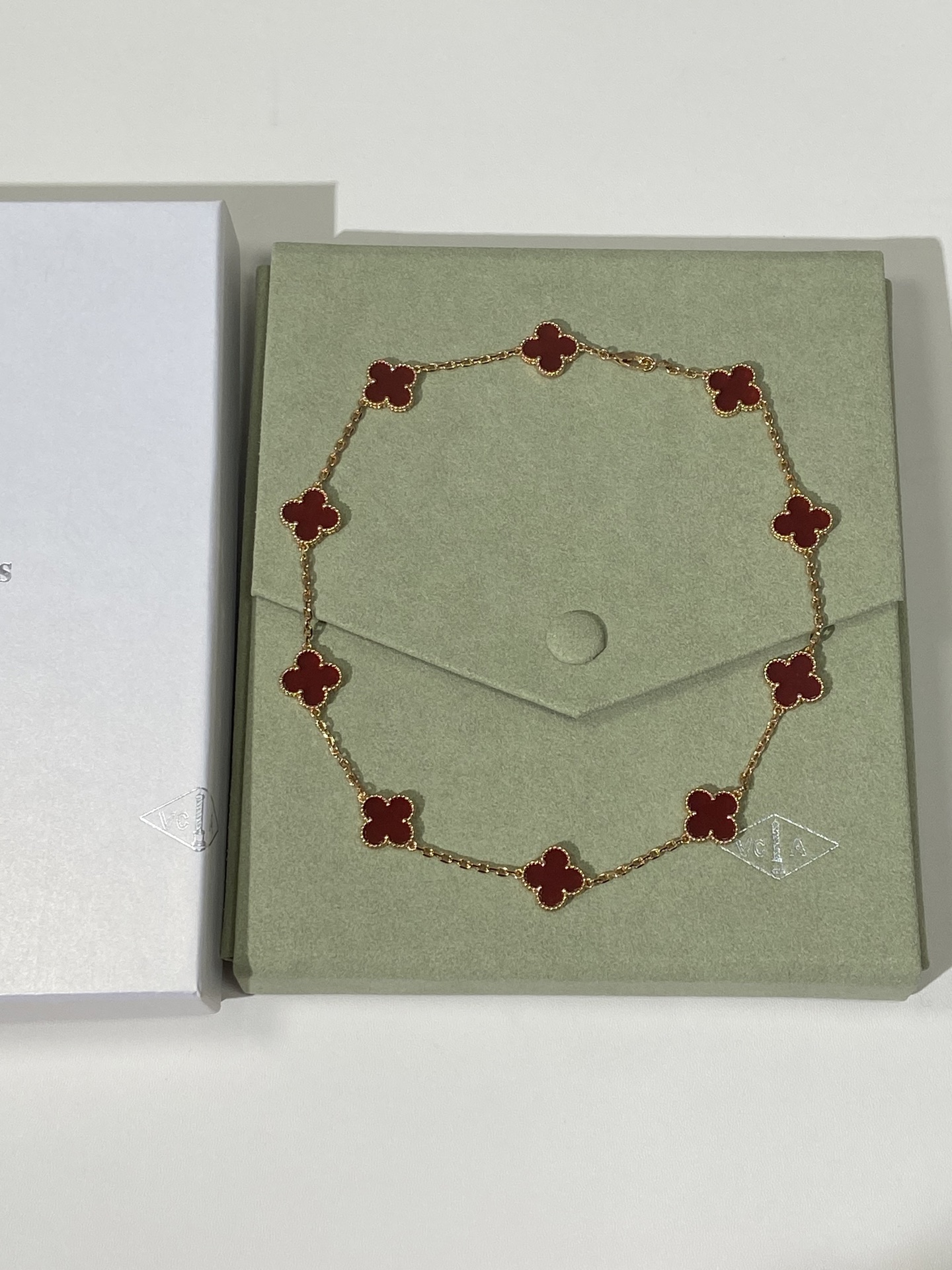 Van Cleef & Arpels Vintage Alhambra 10 Motifs Carnelian Necklace