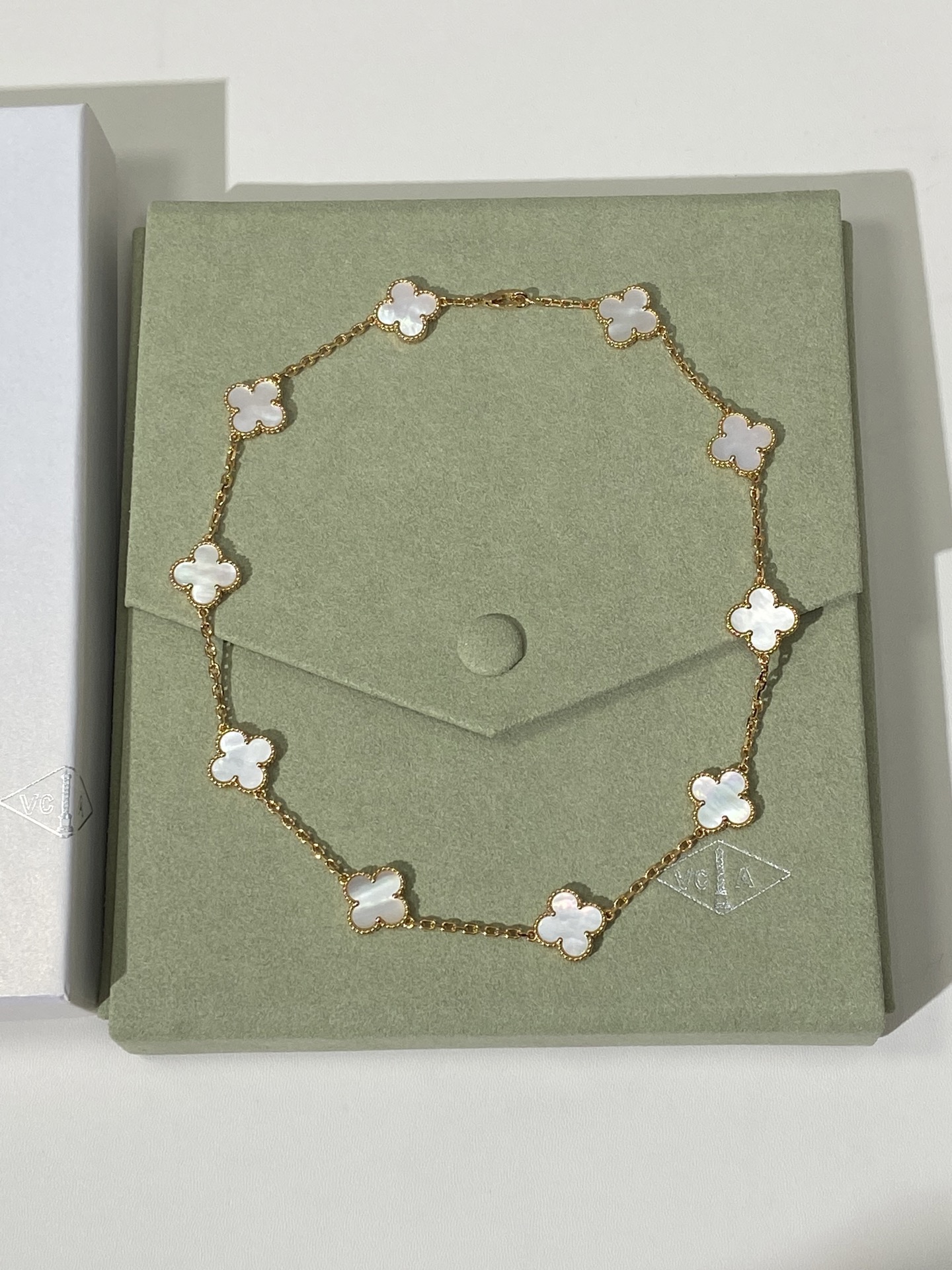 Van Cleef & Arpels Vintage Alhambra 10 Motifs Mother-of-Pearl Necklace