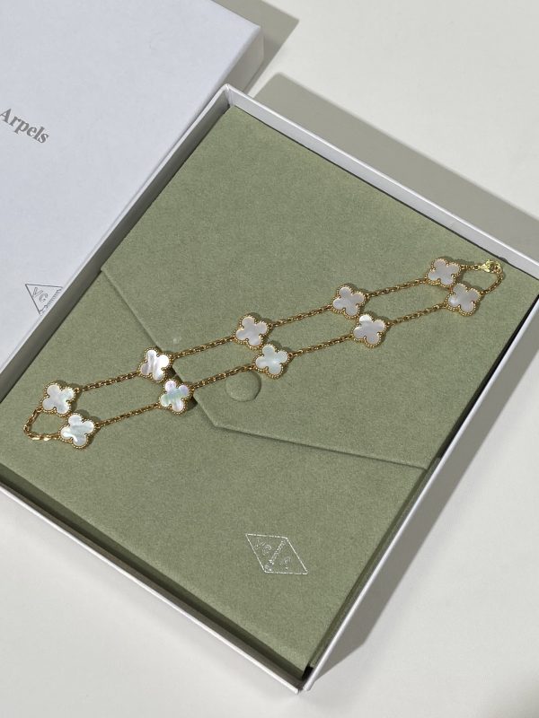 Luxury Inspired Jewelry Vintage Alhambra 10 Motifs Mother-of-Pearl Necklace - Image 3