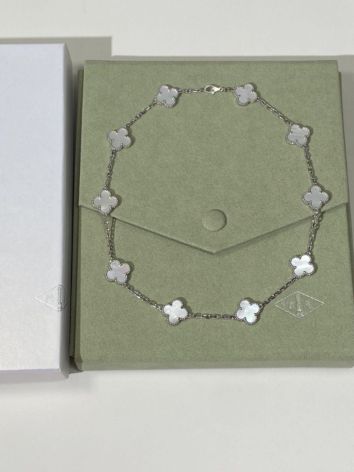 Van Cleef & Arpels Vintage Alhambra 10 Motifs Mother-of-Pearl Necklace (Silver Tone)