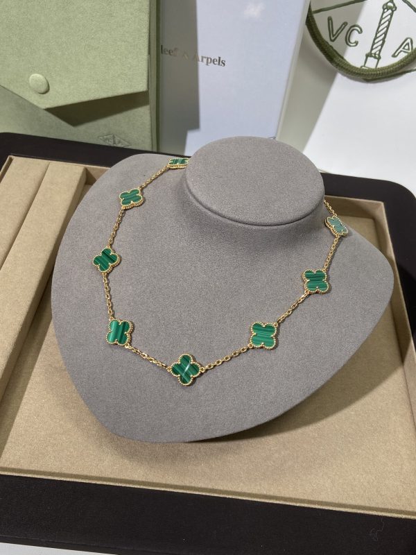 Luxury Inspired Jewelry Vintage Alhambra 10 Motifs Malachite Necklace - Image 5