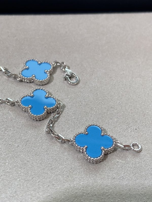 Luxury Inspired Jewelry Vintage Alhambra 5 Motifs Turquoise & Diamond Bracelet (White Gold Tone) - Image 5