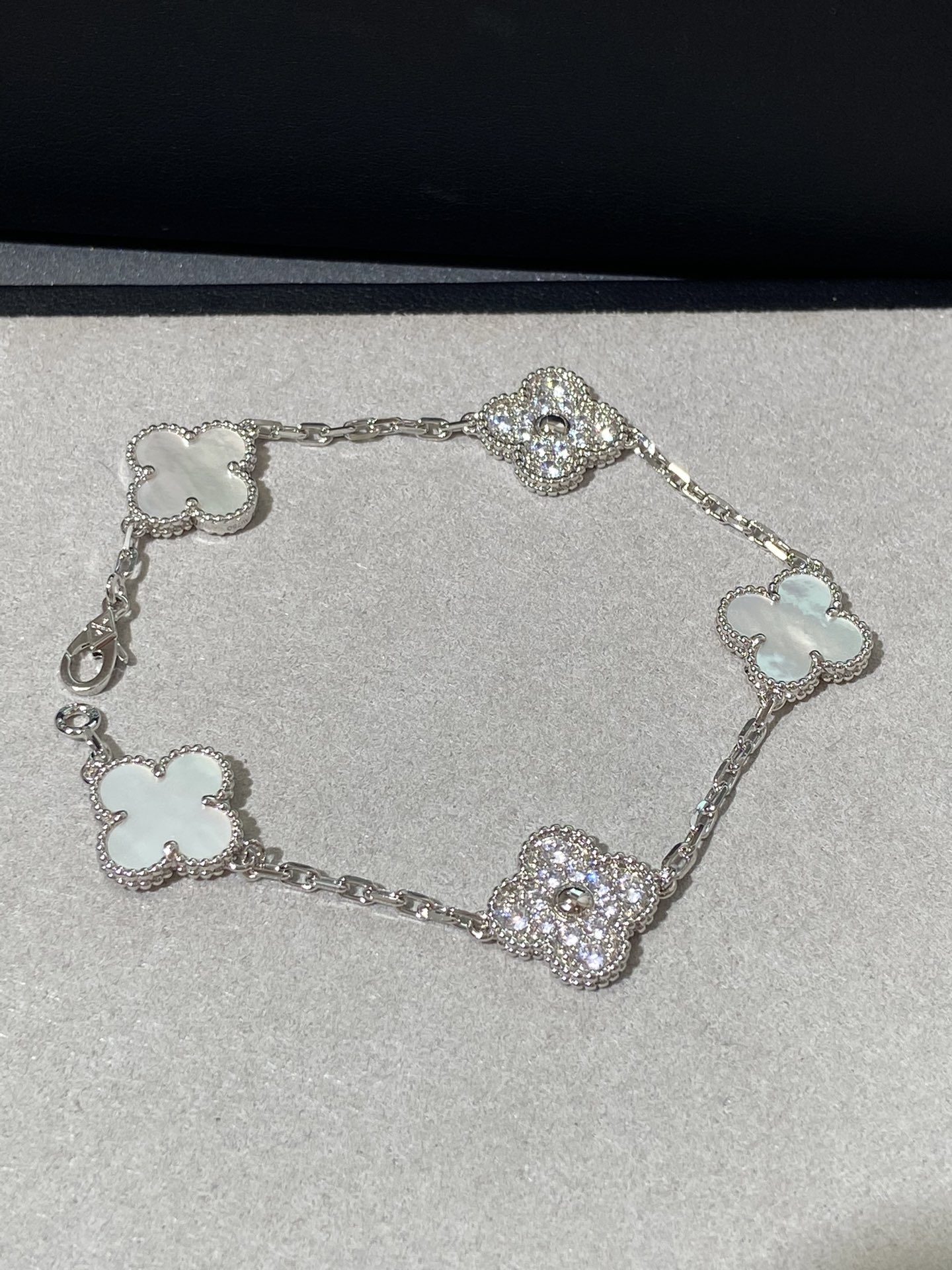 Luxury Inspired Jewelry Vintage Alhambra 5 Motifs Mother-of-Pearl & Diamond Bracelet (Silver Tone)
