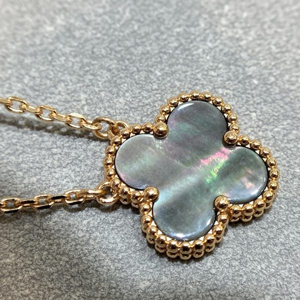 Luxury Inspired Jewelry Vintage Alhambra Grey Mother-of-Pearl Necklace - Image 5