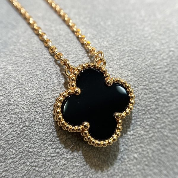 Luxury Inspired Jewelry Vintage Alhambra Onyx Clover Necklace - Image 4