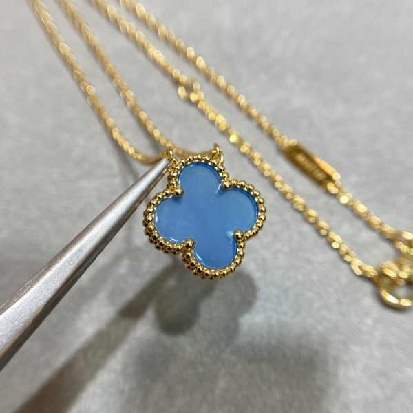 Luxury Inspired Jewelry Vintage Alhambra Blue Chalcedony Clover Necklace - Image 4