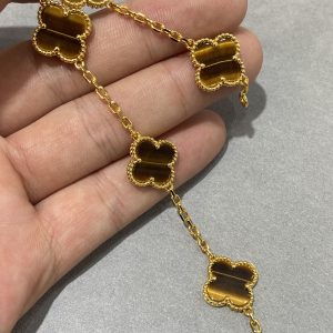Luxury Inspired Jewelry Vintage Alhambra 5 Motifs Tiger's Eye Bracelet (Gold Tone)