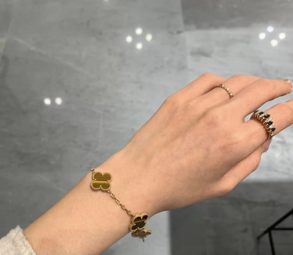 Luxury Inspired Jewelry Vintage Alhambra 5 Motifs Tiger's Eye Bracelet (Gold Tone) - Image 6