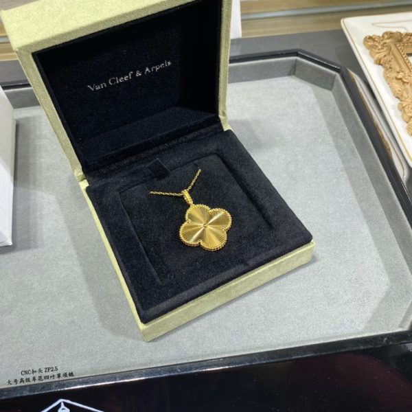 Luxury Inspired Jewelry Vintage Alhambra Large Guilloché Clover Necklace - Image 4