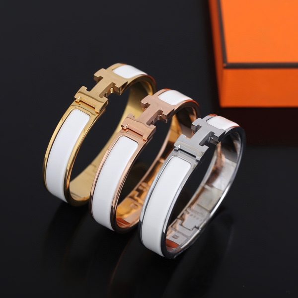 H Style Inspired Jewelry Clic H Bracelet Collection - Image 2