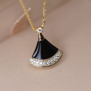 Divas' Dream Black Onyx Fan Pendant Necklace (Premium Craftsmanship, Thick Gold Plated)