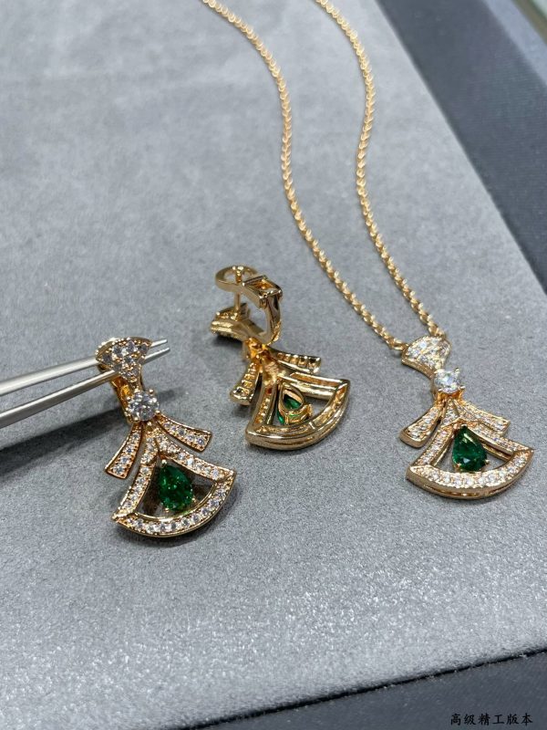 Divas' Dream Green Fan Earrings (Premium Craftsmanship) - Image 2