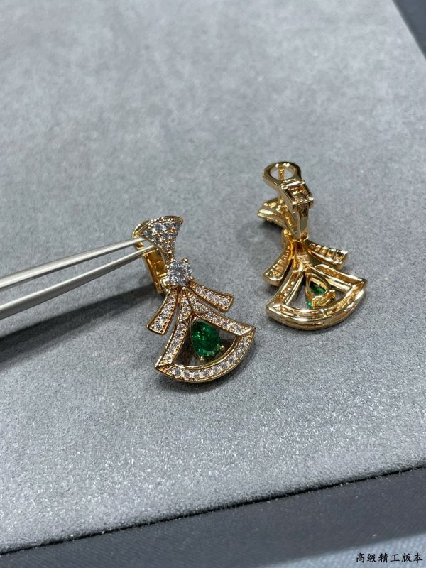 Divas' Dream Green Fan Earrings (Premium Craftsmanship) - Image 3