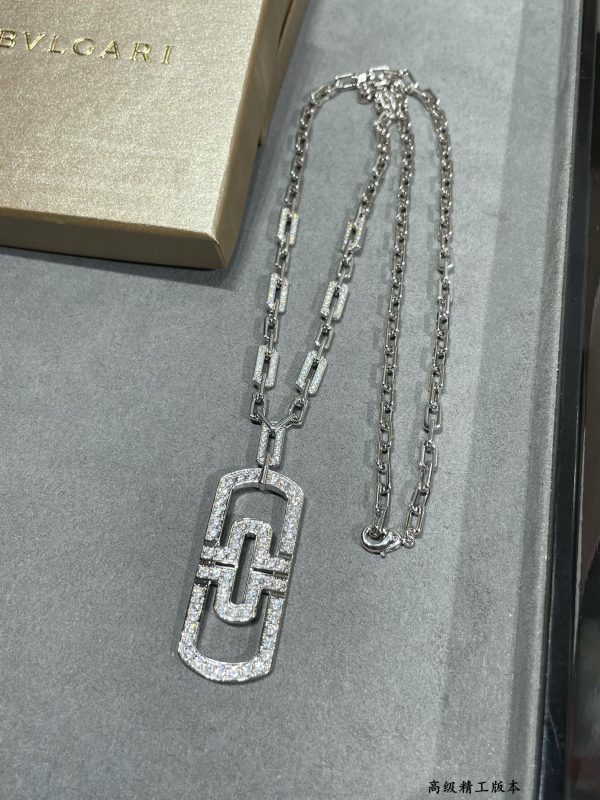 Parentesi Full Crystal Openwork Pendant Necklace - Image 2