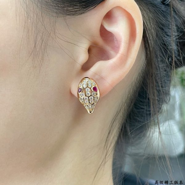Serpenti Full Crystal Snake Head Stud Earrings (Premium Craftsmanship, 3 Colors) - Image 4