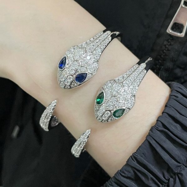 Serpenti Full Crystal Open Cuff Bracelet (Premium Alloy Craftsmanship, 2 Colors) - Image 7