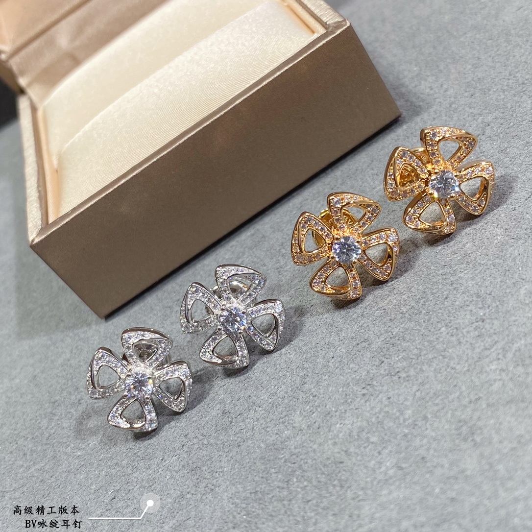 Italian Luxury Jewelry Fiorever Openwork Flower Stud Earrings (Premium Craftsmanship, 2 Finishes)