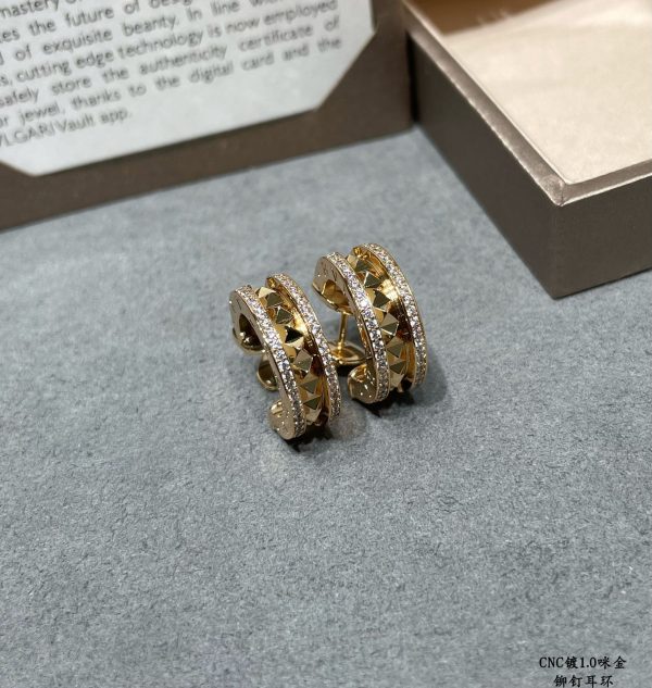 Italian Luxury Jewelry Rock Stud Earrings - Image 3