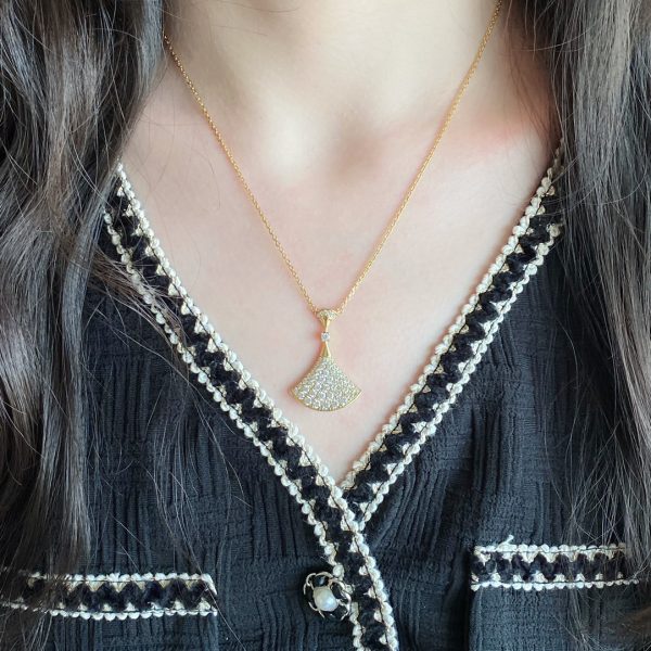 Divas' Dream Large Full Crystal Fan Pendant Necklace (Premium Craftsmanship, 3 Finishes) - Image 7