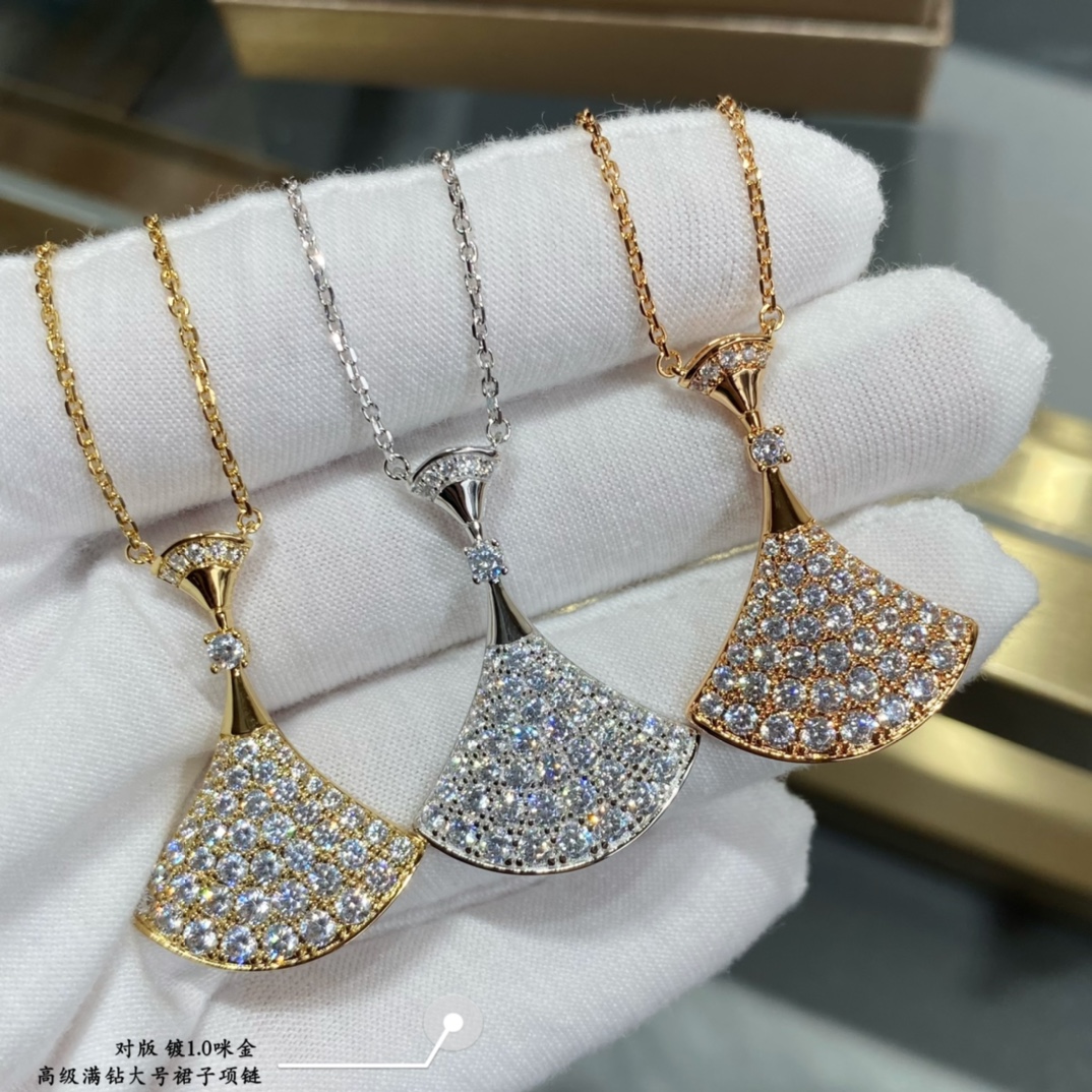 Divas' Dream Large Full Crystal Fan Pendant Necklace (Premium Craftsmanship, 3 Finishes)