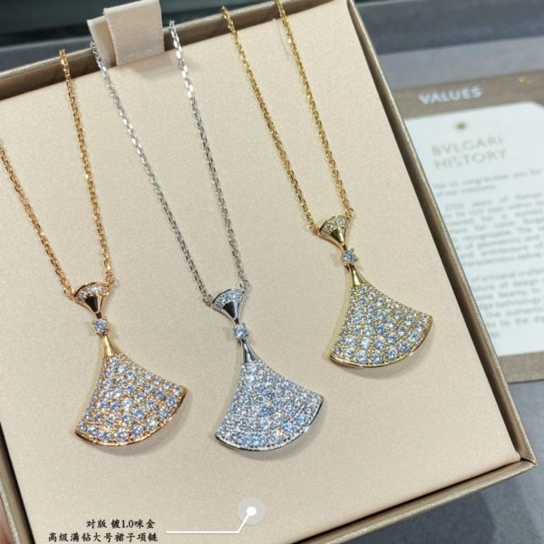 Divas' Dream Large Full Crystal Fan Pendant Necklace (Premium Craftsmanship, 3 Finishes) - Image 2