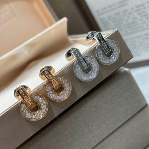 Parentesi Full Crystal Circle Stud Earrings (Premium CNC Craftsmanship, 2 Finishes)
