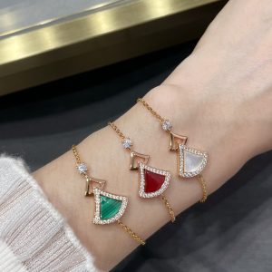 Divas' Dream Fan Charm Bracelet (Premium Craftsmanship, 3 Colors)
