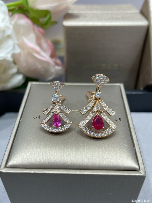 Italian Luxury Jewelry Divas' Dream Fan Drop Earrings Collection (Premium Craftsmanship, Multiple Variations) - Image 12