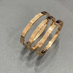 Screw Motif Jewelry LOVE Mid-Size Plain Bangle (Premium Craftsmanship, 3 Finishes, Sizes 16-19)