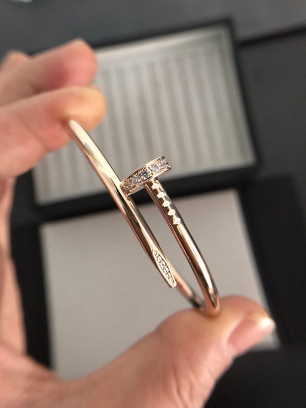 Screw Motif Jewelry Juste un Clou Narrow Bangle with Top Crystals (Premium Version, 3 Finishes) - Image 4