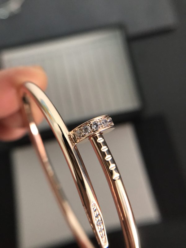Screw Motif Jewelry Juste un Clou Narrow Bangle with Top Crystals (Premium Version, 3 Finishes) - Image 5