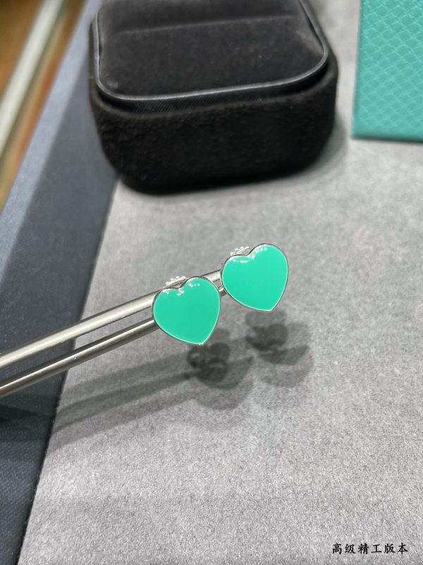 Minimalist Luxury Jewelry Colorful Heart Stud Earrings (Premium S925 Version, 2 Colors) - Image 5