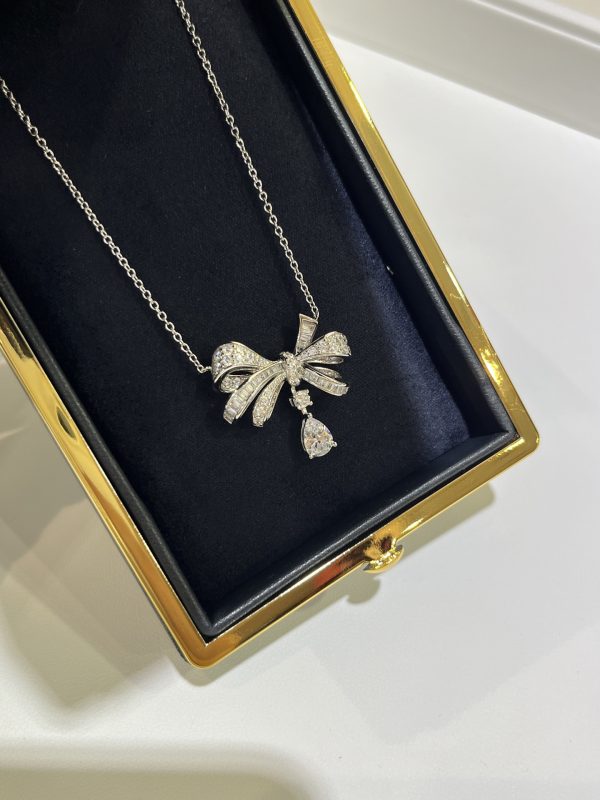 Bow & Teardrop Pendant Necklace (Premium Version) - Image 4
