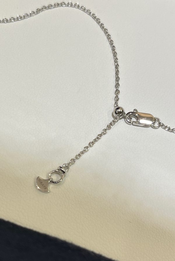 Bow & Teardrop Pendant Necklace (Premium Version) - Image 6