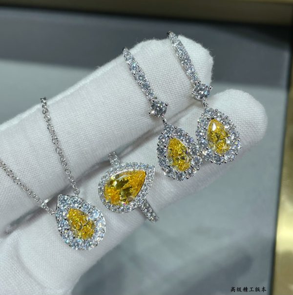 Diamond Style Jewelry Pear-Shaped Yellow Diamond Pendant Necklace (Premium Version) - Image 2