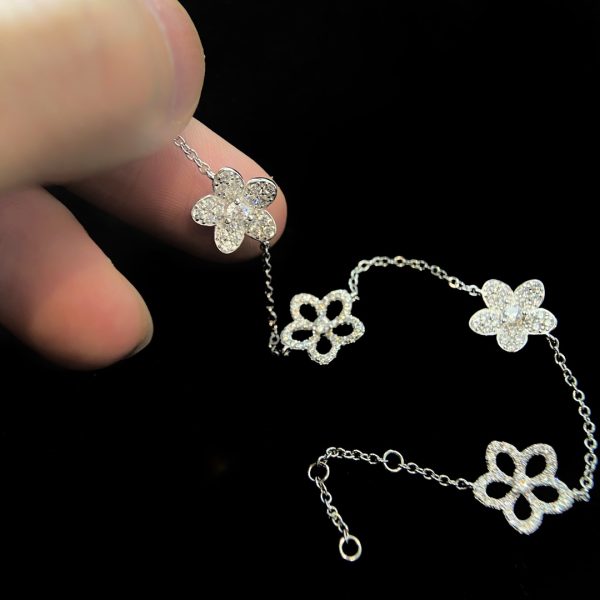 Fine Jewelry Inspired Wild Flower Bracelet (Premium S925 Version) - Image 4